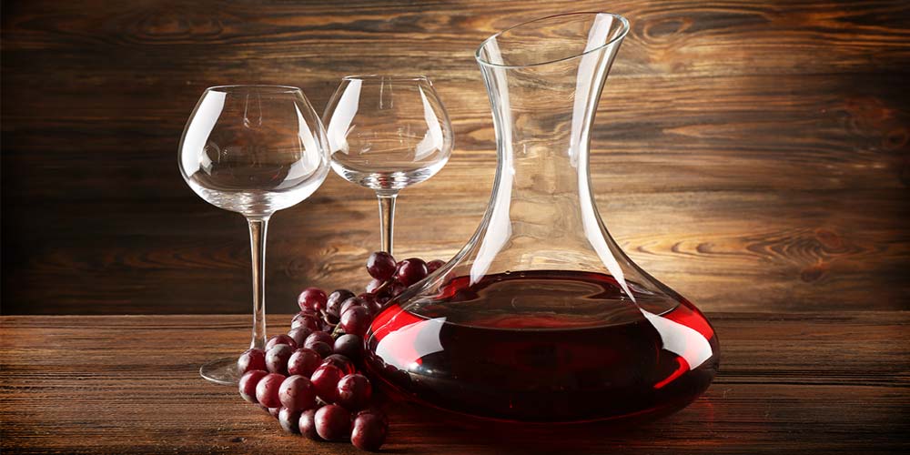 Jugs,Carafes,Decanters and Coolers