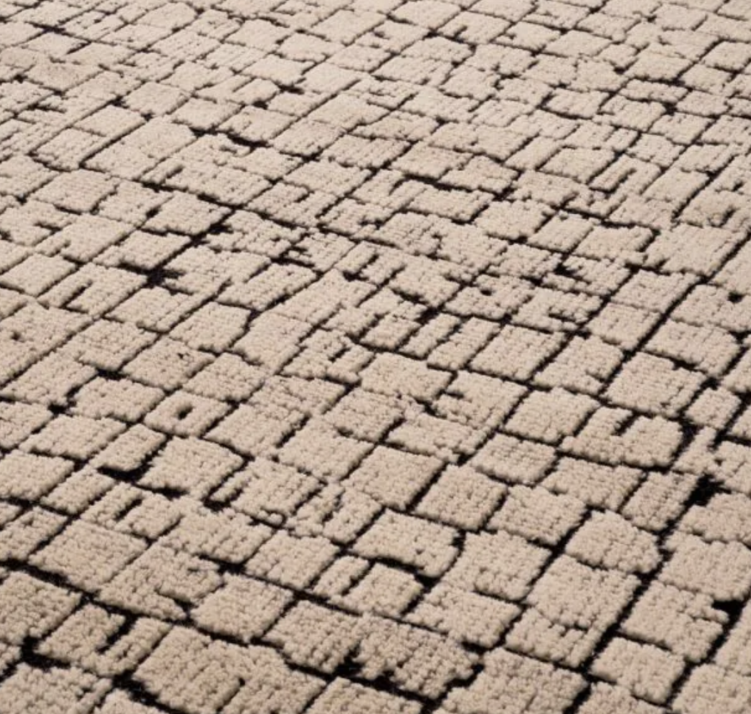 Get this elegant Eichholtz nirvana rug