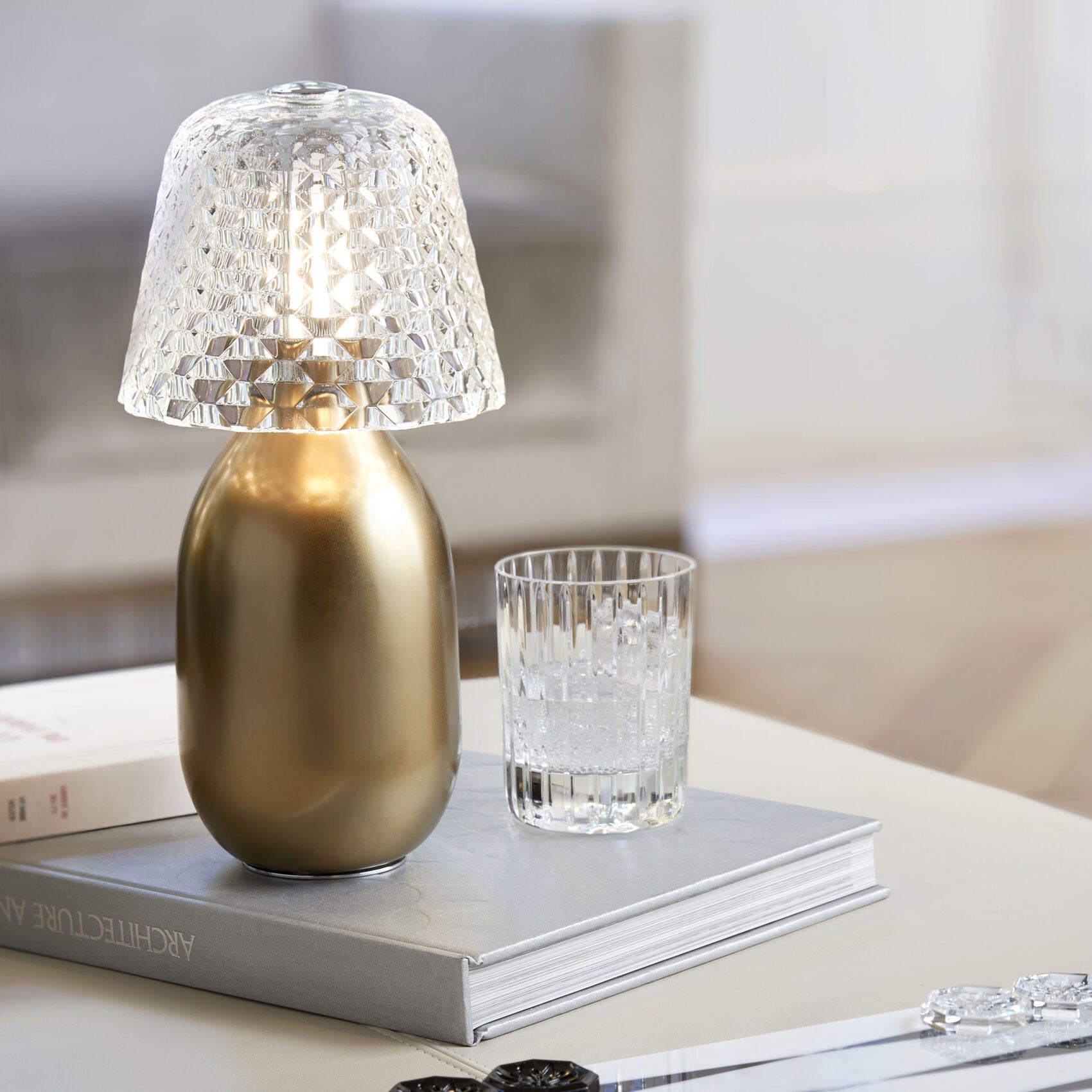 Baccarat sales table lamp